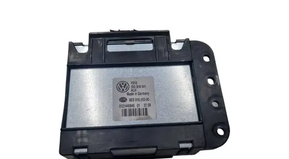 Volkswagen Golf VI Engine control unit/module ECU 5K0971846 8ES010153 1K0919041