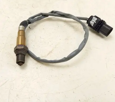 Volkswagen PASSAT B7 Lambda probe sensor 0281004148 1928405252