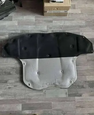 Mercedes-Benz E AMG W212 Engine bonnet/hood sound/heat insulation A2136829100 IHFW213P0