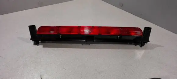 Peugeot 807 Third/center stoplight 38310002