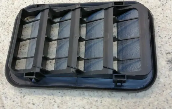 Citroen C3 Aircross Quarter panel pressure vent 13502349
