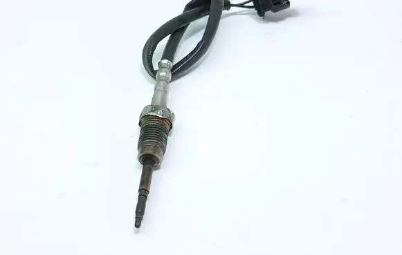 BMW 5 F10 F11 Exhaust gas temperature sensor 7805607