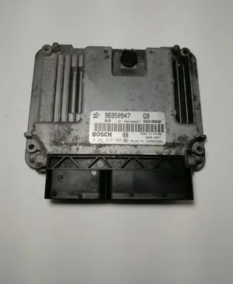 Chevrolet Captiva Engine control unit/module 96950947 1039S25968 0281015569