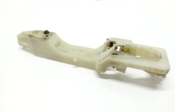 Hyundai Santa Fe Front door exterior handle/bracket 6C11