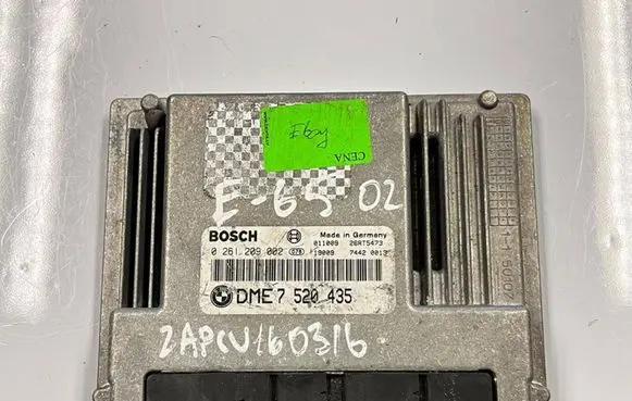 BMW 7 E65 E66 Engine control unit/module 7520435 0261209002
