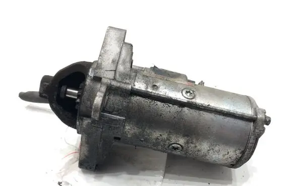 Renault Laguna III Starter motor S3061