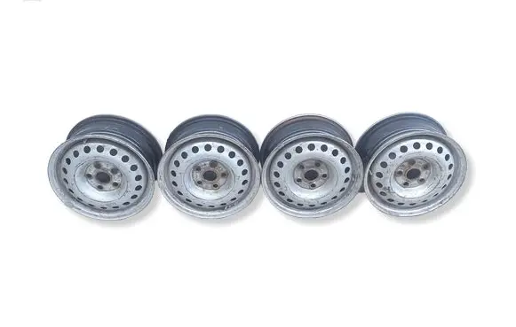 Volkswagen Multivan T4 R15 steel rim 7D0601027A