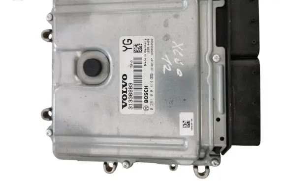 Volvo V60 Engine control unit/module 31336983 1039S50500 0281018414