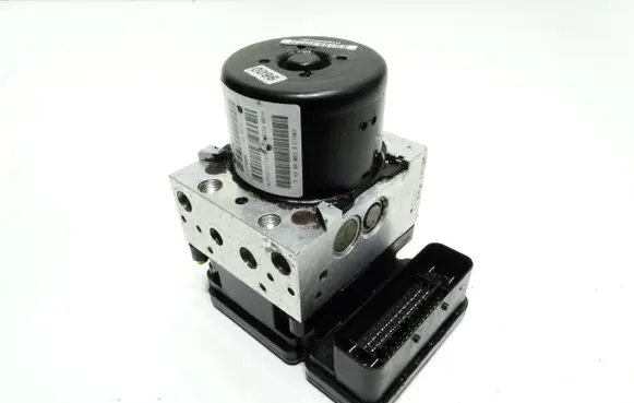 Jeep Patriot ABS Pump P04877068AA 2502121194