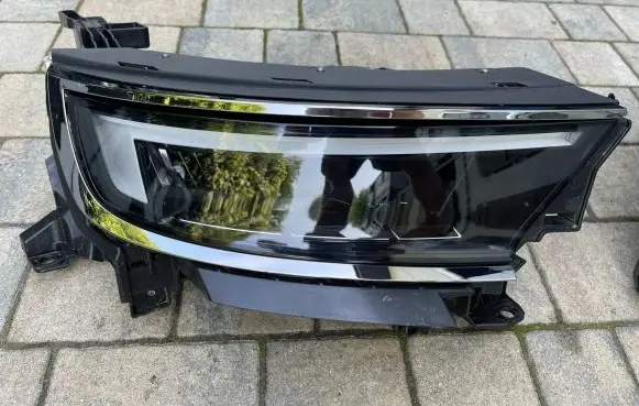 Opel Mokka B Headlight/headlamp 9834007980