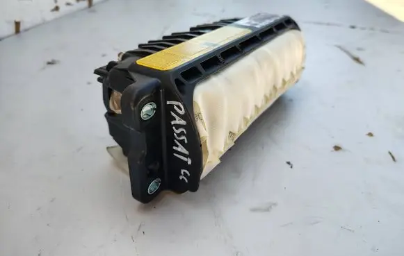 Volkswagen PASSAT CC Passenger airbag 3C0880204G