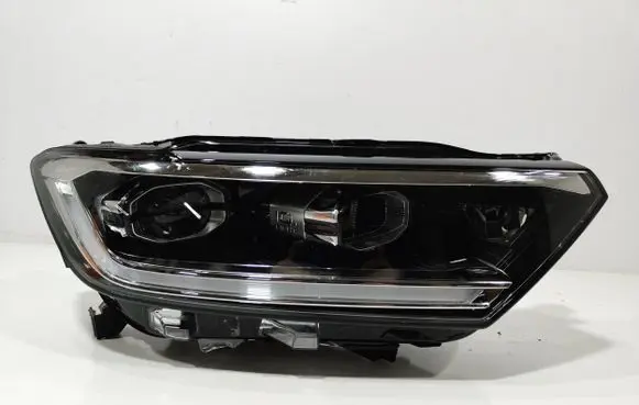 Volkswagen T-Roc Headlight/headlamp 2GA941036AT