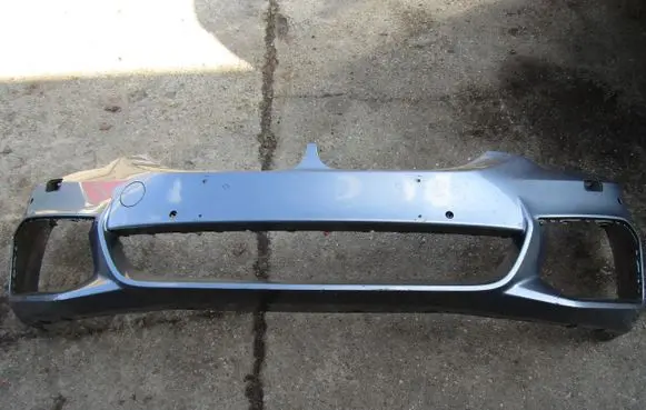 BMW 5 G30 G31 G38 Front bumper 8064928