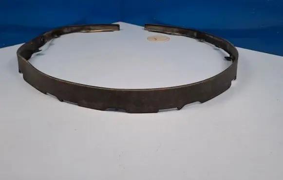Front bumper lip
