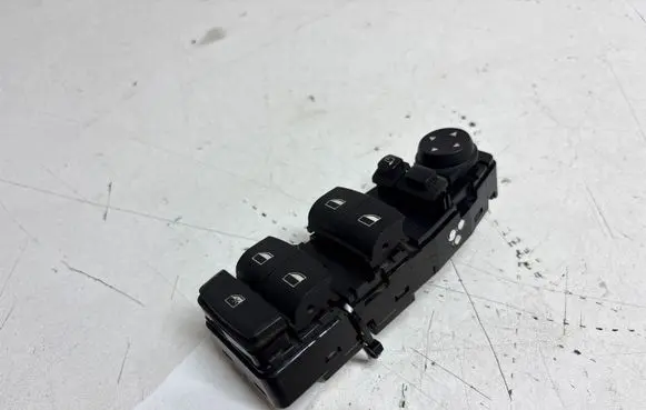 BMW 5 F10 F11 Electric window control switch 9179913