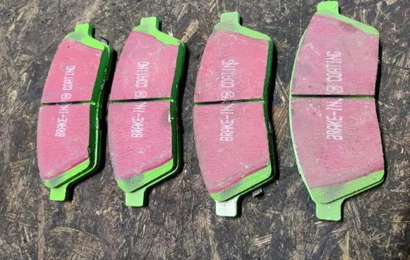 Cadillac SRX Brake pads (front) DP21859