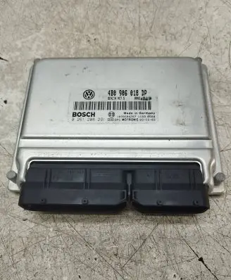 Volkswagen PASSAT B5.5 Engine control unit/module 4B0906018DP 1039S04267 0261208291