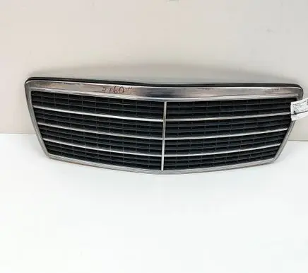 Mercedes-Benz S W140 Front grill A1408800683