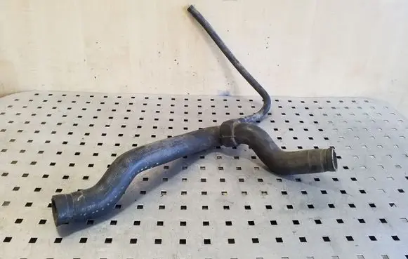 Audi A6 S6 C4 4A Engine coolant pipe/hose 4A0121101
