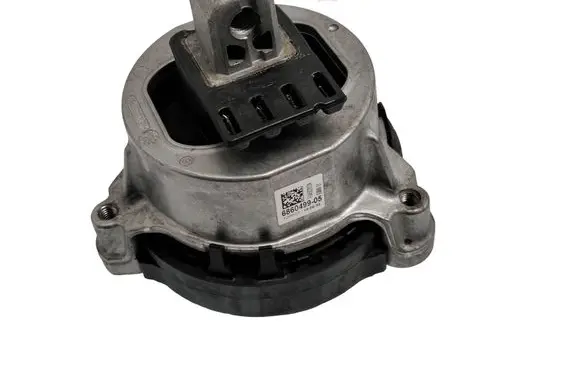 BMW X3 G01 Engine mount bracket 6860499 22116860499