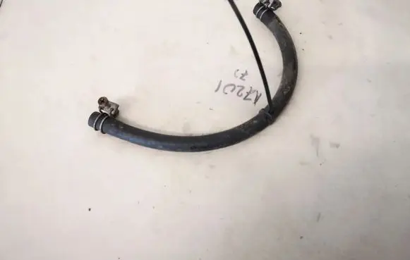 Nissan X-Trail T30 Engine coolant pipe/hose