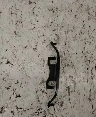 BMW 5 E39 Rear brake pad spring 