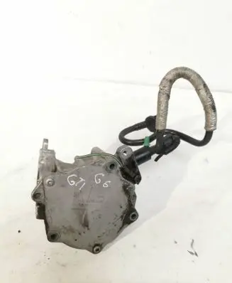 Volkswagen Golf VI Vacuum pump 06J145100C 0214051000
