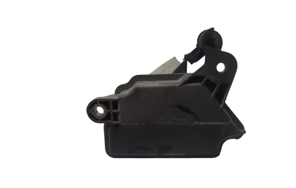 Vacuum air tank