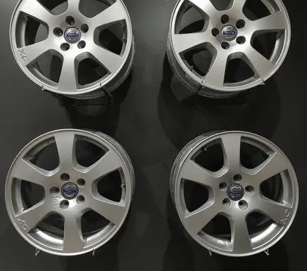 Volvo XC60 R17 alloy rim 30671480