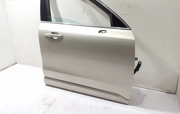 Volvo XC90 Front door 32133217