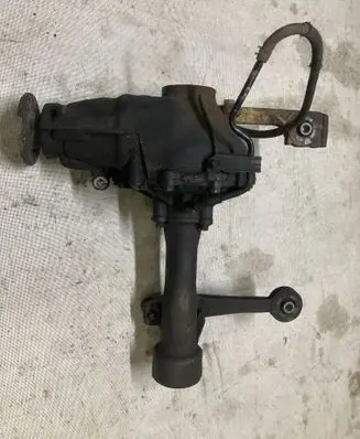 Toyota Land Cruiser (J120) Front differential 