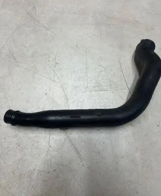 Volvo V70 Intercooler hose/pipe 8624887 7321E