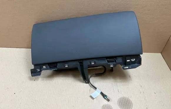 Tesla Model Y Glove box 168422700A