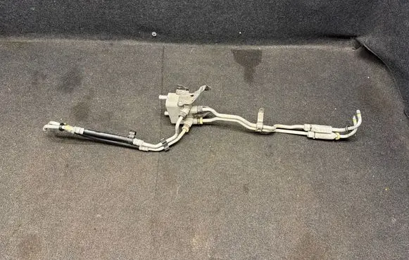 Jeep Grand Cherokee WL Gearbox / Transmission oil cooler 68379505AA 0252317 70252317