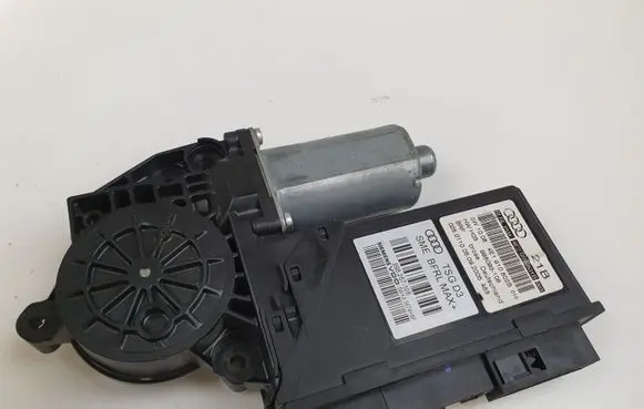 Audi A8 S8 D3 4E Front door window regulator motor 4E1910802B 4E2959801B 0130821764