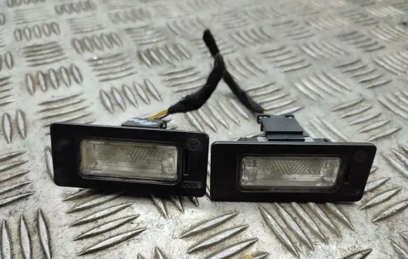 Audi A4 S4 B8 8K Number plate light