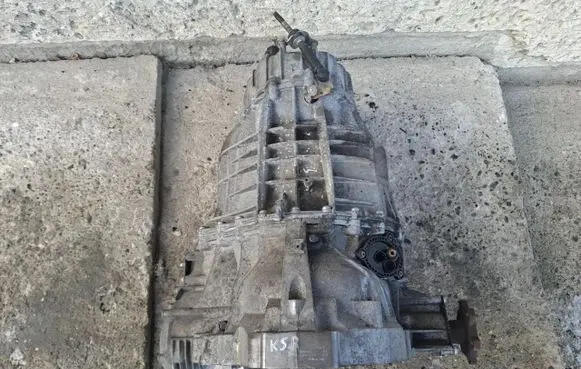 Audi A5 8T 8F Manual 5 speed gearbox 