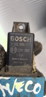 Iveco Daily 35 - 40.10 Glow plug pre-heat relay 0281003039