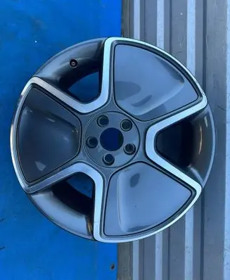 Smart ForFour II W453 R19 alloy rim 8890353259