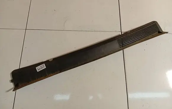 Wiper trim