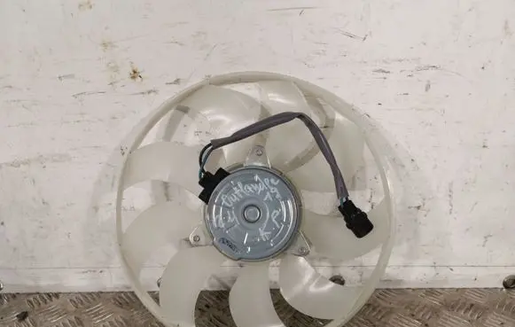 Mitsubishi Outlander Electric radiator cooling fan 18782A