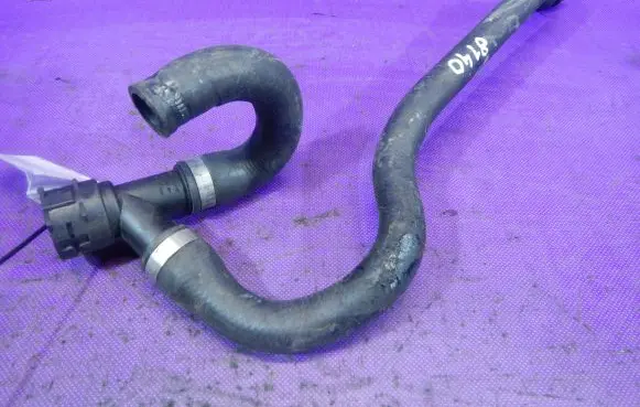 BMW X3 E83 Engine coolant pipe/hose