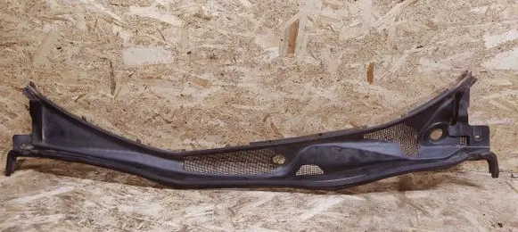 Lexus SC 430 Wiper trim 5570824010
