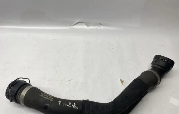 Audi A8 S8 D4 4H Engine coolant pipe/hose 4H0121055J