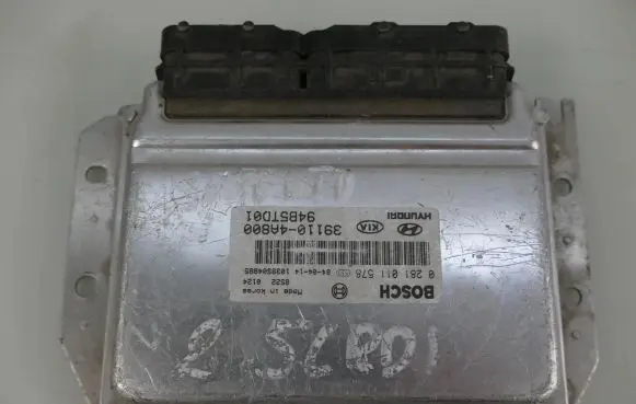 KIA Sorento Engine control unit/module 39110-4A800