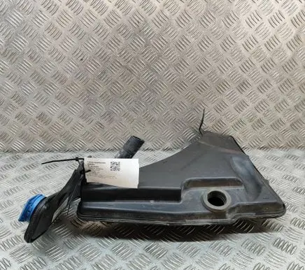 Porsche Macan (95B) Windshield washer fluid reservoir/tank 95B955451A 95B955453A