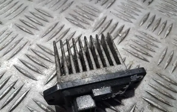 Heater blower motor/fan resistor