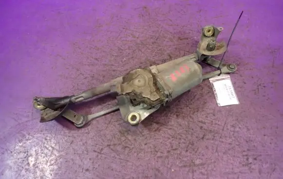 Toyota Yaris Front wiper linkage and motor 85110-0D020