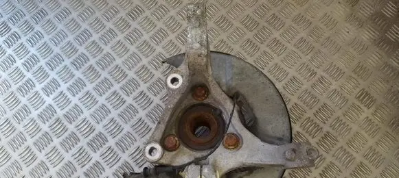 Opel Insignia A Front wheel hub