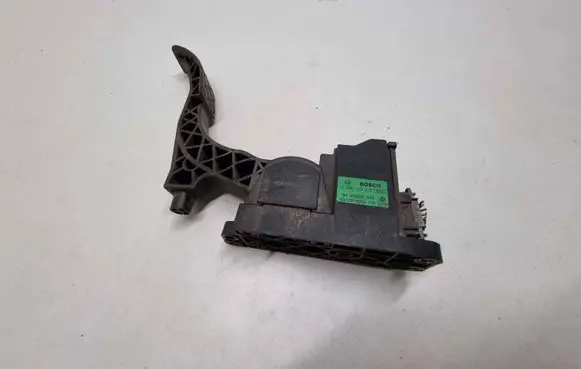 Skoda Fabia Mk1 (6Y) Accelerator throttle pedal 6Q1721503A 184300206 0280752215